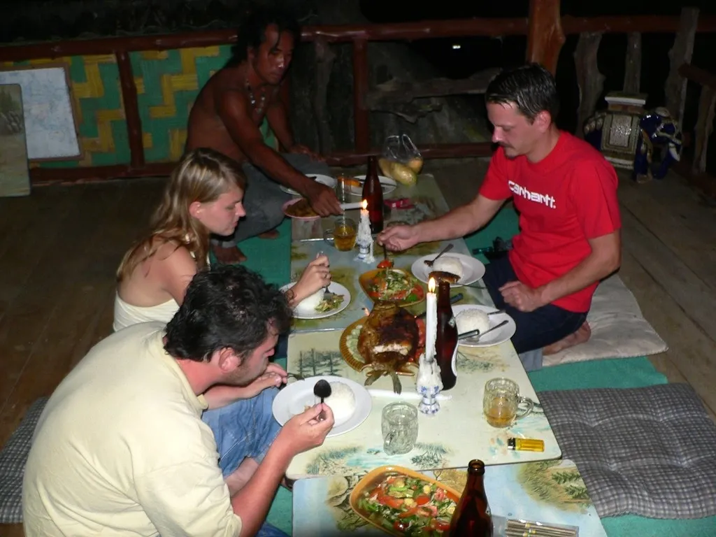 Khao Sok 2005 - večeře na rozloučenou